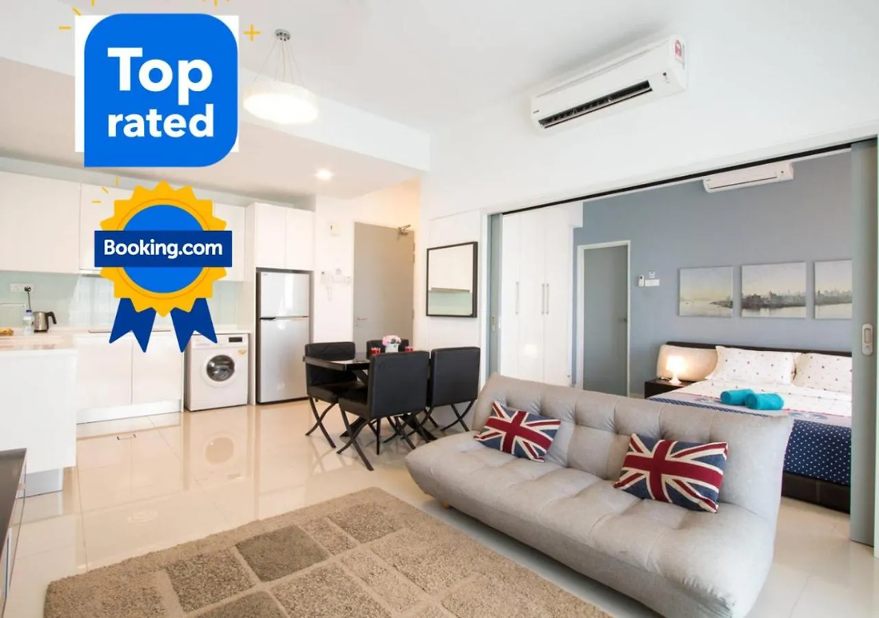 Hostahome Suites At Tropez Residence Danga Bay location