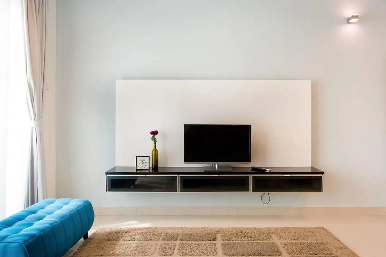 Apartment Hostahome Suites At Tropez Residence Danga Bay Johor Bahru