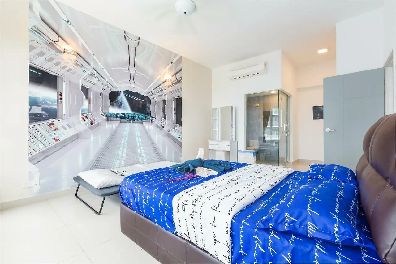 Hostahome Suites At Tropez Residence Danga Bay Johor Bahru 0*,