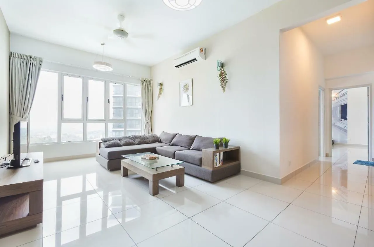 Hostahome Suites At Tropez Residence Danga Bay Johor Bahru